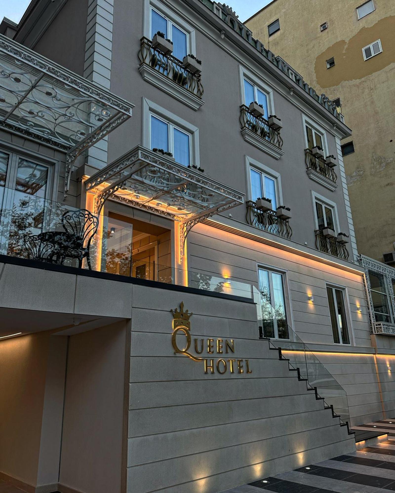 Hotel Queen Selitë e Vogël المظهر الخارجي الصورة