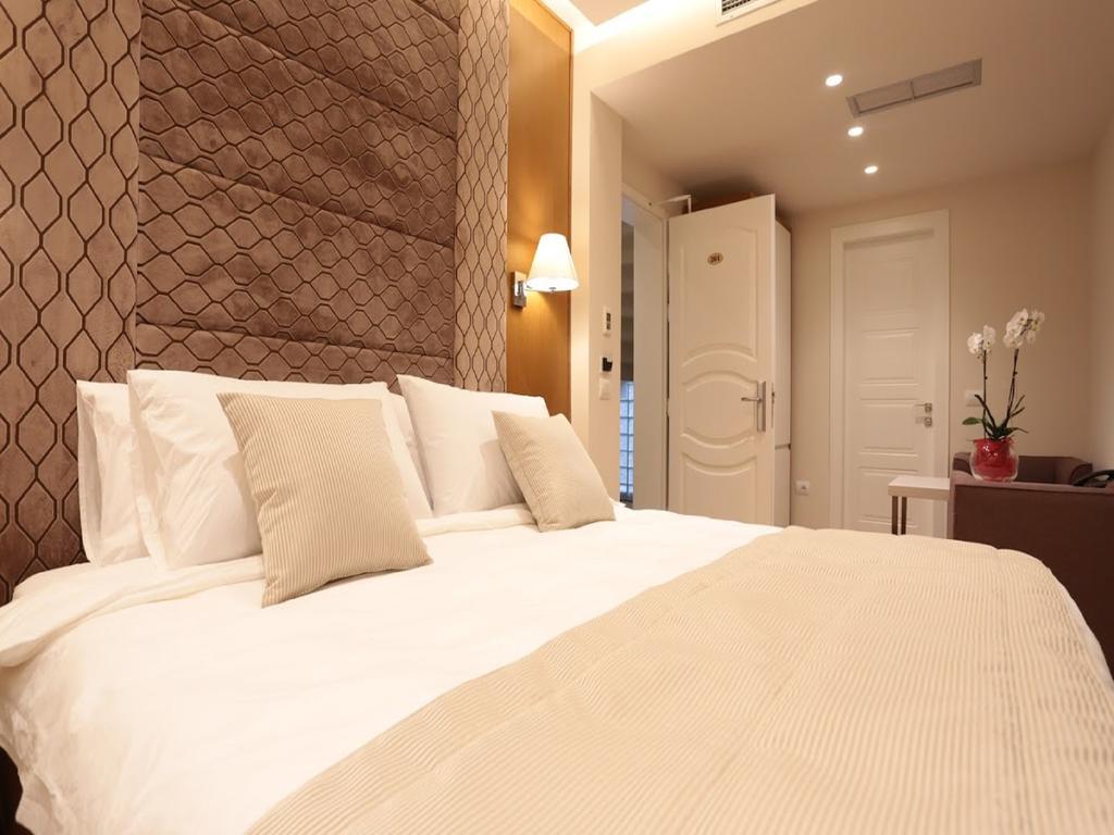 Hotel Queen Selitë e Vogël المظهر الخارجي الصورة